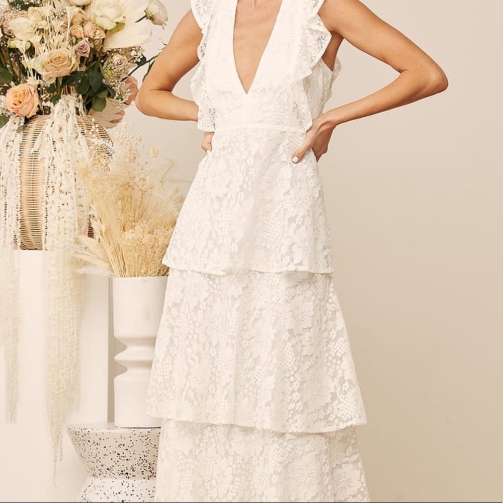 Lulus Molinetto White Lace Ruffled Tiered Sleeveless Maxi Dress, Size S